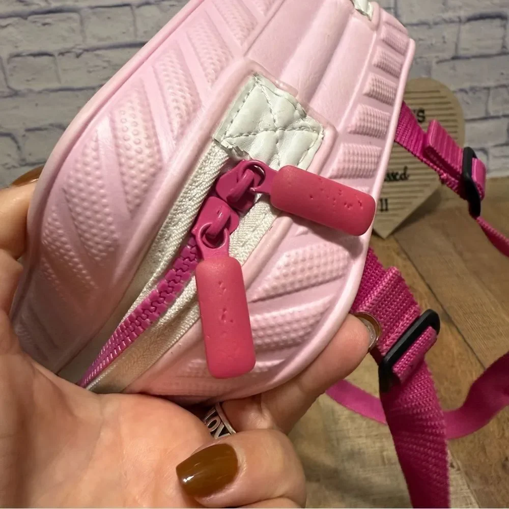 CROCS baby pink